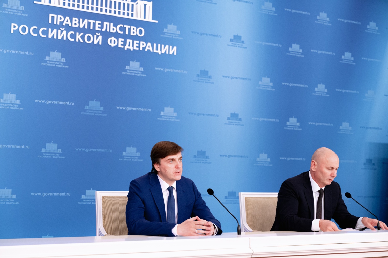 Сергей Кравцов: «ЕГЭ подтверждает свою эффективность как объективный инструмент оценки знаний» Сергей Кравцов: «ЕГЭ подтверждает свою эффективность как объективный инструмент оценки знаний»