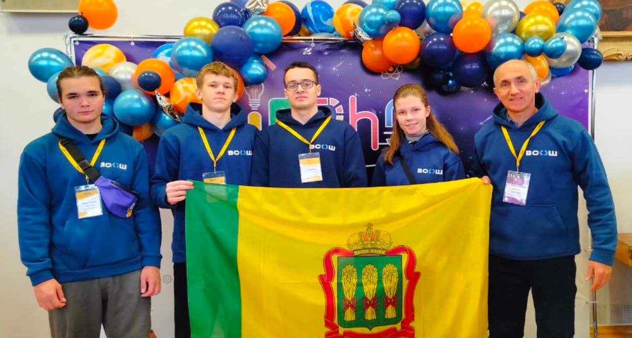Пензенские школьники привезли две медали с международной Олимпиады 