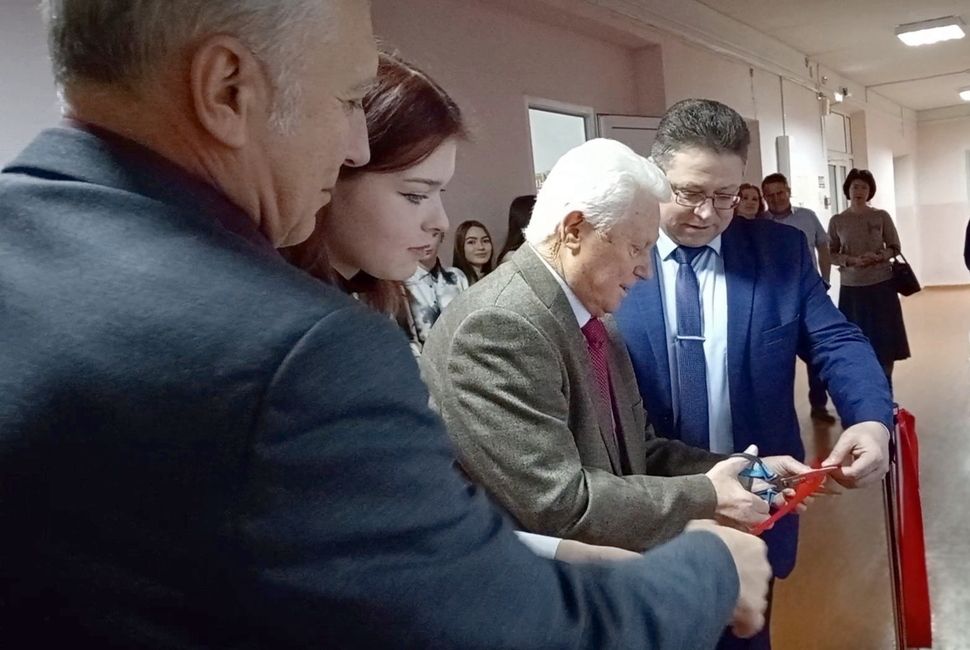 В Кузнецком колледже состоялось открытие лаборатории графических работ и макетирования
