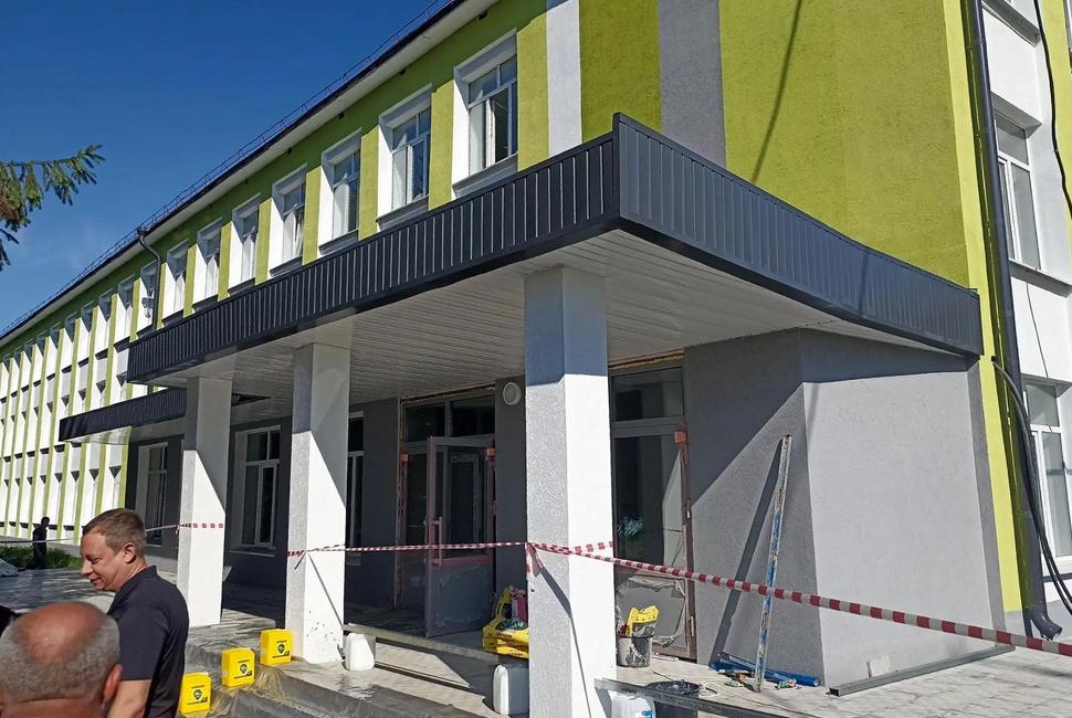 В Бессоновском районе к 1 сентября завершится капитальный ремонт школы имени А.М. Кижеватова