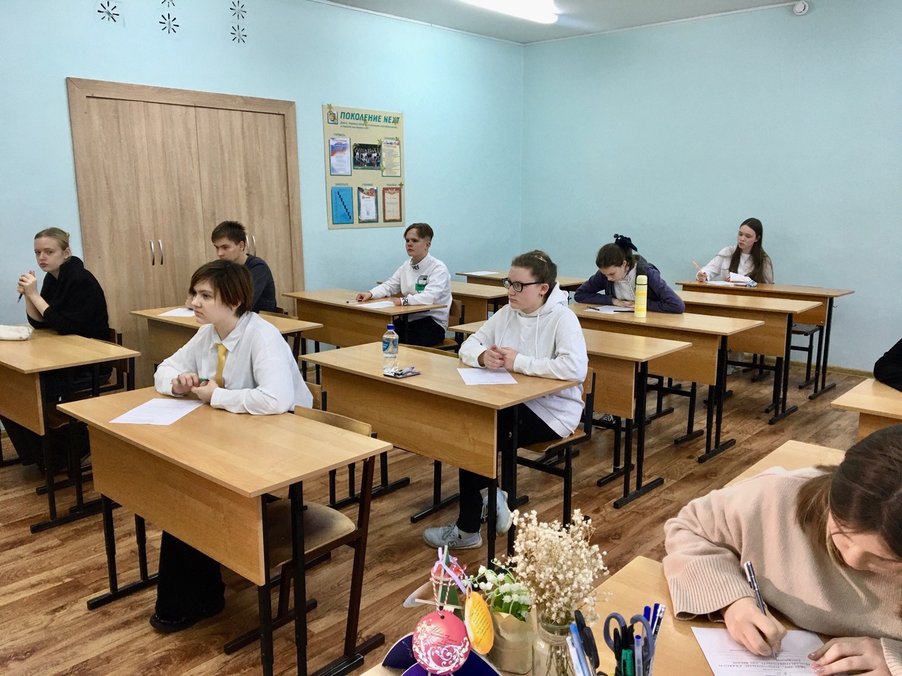 Школьники смогут осваивать программу «Обучение служением. Первые» в рамках внеурочной деятельности Школьники смогут осваивать программу «Обучение служением. Первые» в рамках внеурочной деятельности