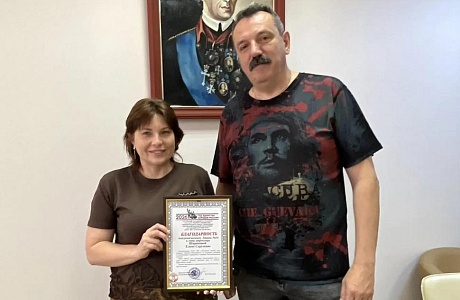 Благодарность из Луганска: лицей имени Суворова отметили за масштабную благотворительную акцию Благодарность из Луганска: лицей имени Суворова отметили за масштабную благотворительную акцию
