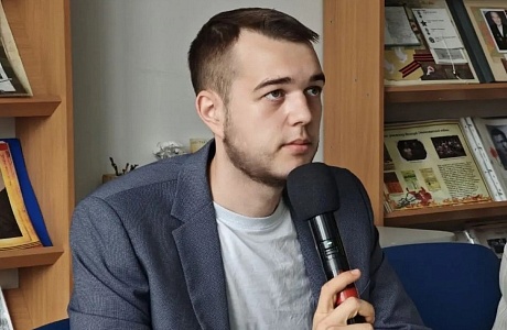 Спецпроект «Назад в будущее»: успешные выпускники делятся с учениками своим опытом построения карьеры в регионе