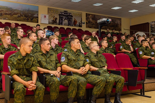 Юнармейские военно-патриотические сборы "Гвардеец-2024" 