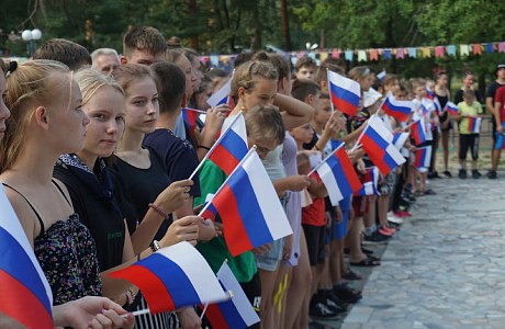 Лариса Казакова поздравила пензенцев с Днём России 
