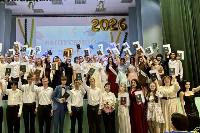 Дипломы о среднем профессиональном образовании получили 127 выпускников Мокшанского агротехнологического колледжа