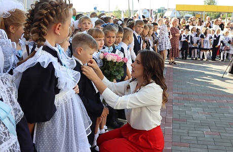 В Бессоновке открылась школа на 550 мест