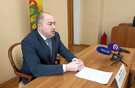 Алексей Фомин рассказал о правилах приема детей в первый класс