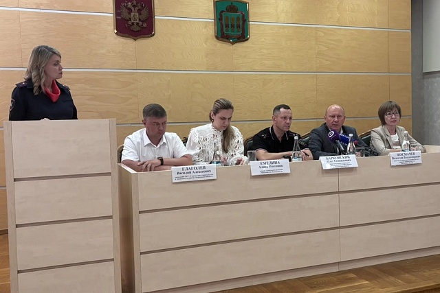 Заместитель министра образования Пензенской области приняла участие в брифинге по проекту «Безопасность дорожного движения»