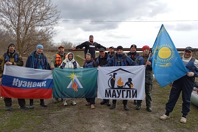 Педагоги области отправились в учебный поход по Хопру
