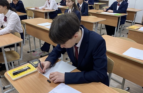 Пензенские выпускники написали итоговое сочинение (изложение)