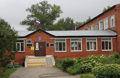 В рамках модернизации капитально отремонтирована средняя школа в городе Сурске В рамках модернизации капитально отремонтирована средняя школа в городе Сурске