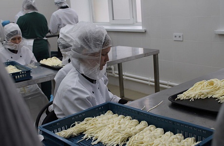 В Каменском техникуме открыт цех фасовки и упаковки сыров В Каменском техникуме открыт цех фасовки и упаковки сыров