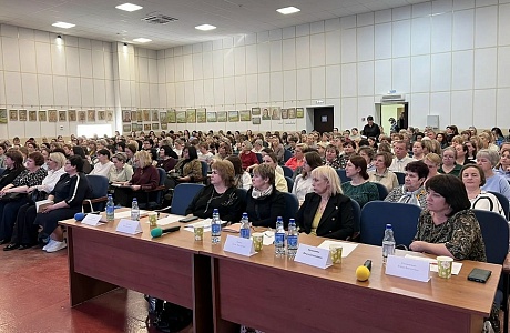 В области обсудили проблемы обучения детей с ОВЗ и инвалидностью