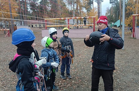 В спортивно-оздоровительном лагере «Меридиан» проводится каникулярная профориентационная школа «Маршрут ГТО» В спортивно-оздоровительном лагере «Меридиан» проводится каникулярная профориентационная школа «Маршрут ГТО»