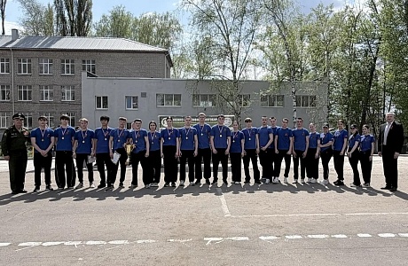 В Пензенском колледже прошли соревнования по военно-спортивному многоборью В Пензенском колледже прошли соревнования по военно-спортивному многоборью