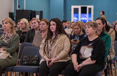 В Пензе рассмотрели вопросы влияния цифрового мира на молодежь